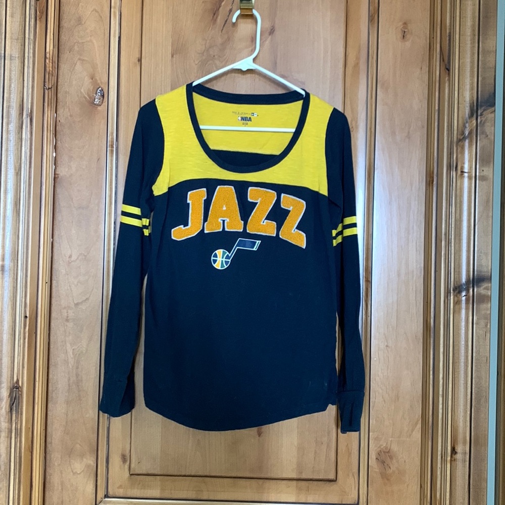 5th and Ocean NBA Jazz tshirt